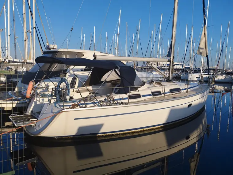 Privacy-edited yachting perspective 12